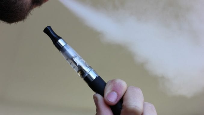 Početak kraja mentol cigareta u SAD i aromatizovanih tečnosti za 'elektronske cigarete' 1