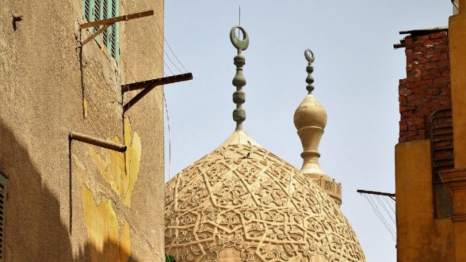Kairo: Punjeni golubovi i grad mrtvih 1