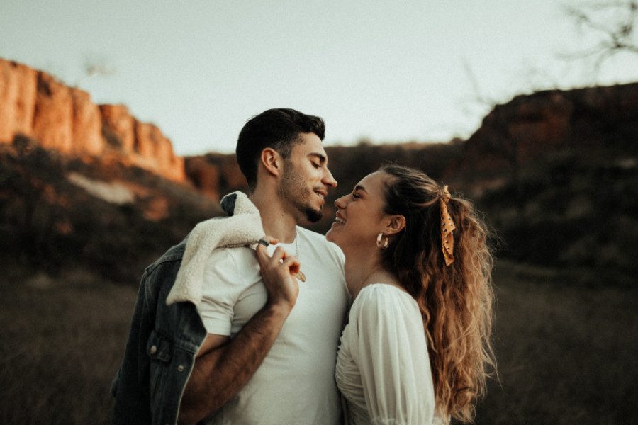 dve-osobine-kod-zena-koje-privlace-muskarce:-ostavljaju-mocan-trag-i-nije-takve-dame-lako-zaboraviti