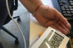 snizite-visok-krvni-pritisak-za-samo-pet-minuta:-ovaj-zacin-cini-cuda,-dovoljno-je-uzeti-pola-kasike