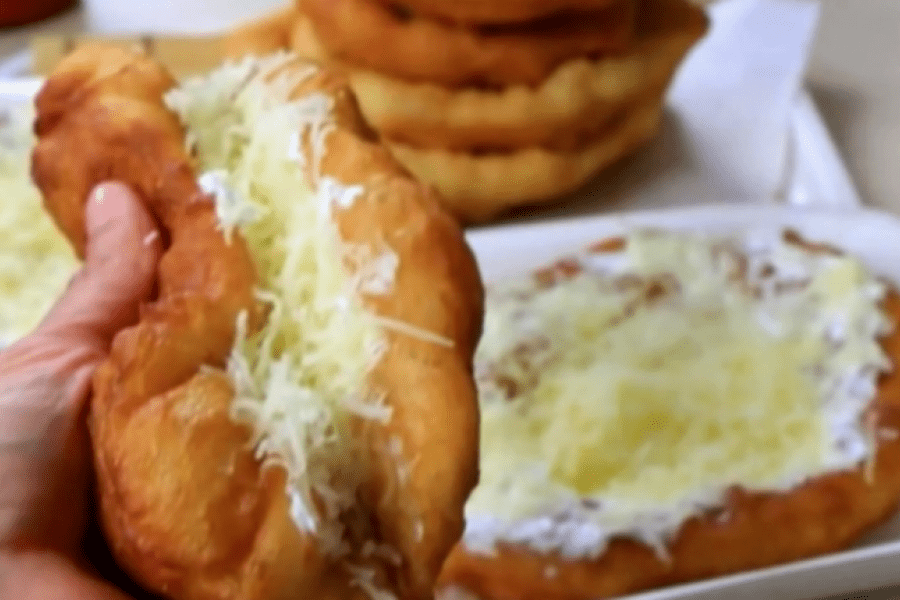 napravite-langos:-preukusne-lepinje,-pune-sira-(recept)
