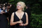 pamela-anderson-snimila-dokumentarac:-izgleda-potpuno-drugacije,-nikada-je-ne-biste-prepoznali,-od-nje-je-samo-glas-ostao-(video)