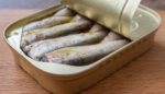 ko-ne-sme-da-jede-sardine?-ako-imate-ove-tri-bolesti,-bilo-bi-bolje-da-ih-izbegavate-u-sirokom-luku
