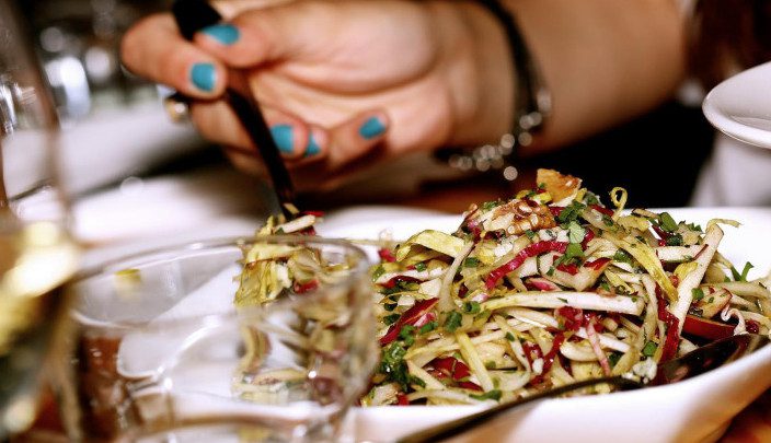 uskrsnji-post-uveliko-traje,-a-srbi-prave-greske-u-ishrani-kojih-nisu-ni-svesni:-nasa-nutricionistkinja-objasnjava-kada-treba-da-odustanete