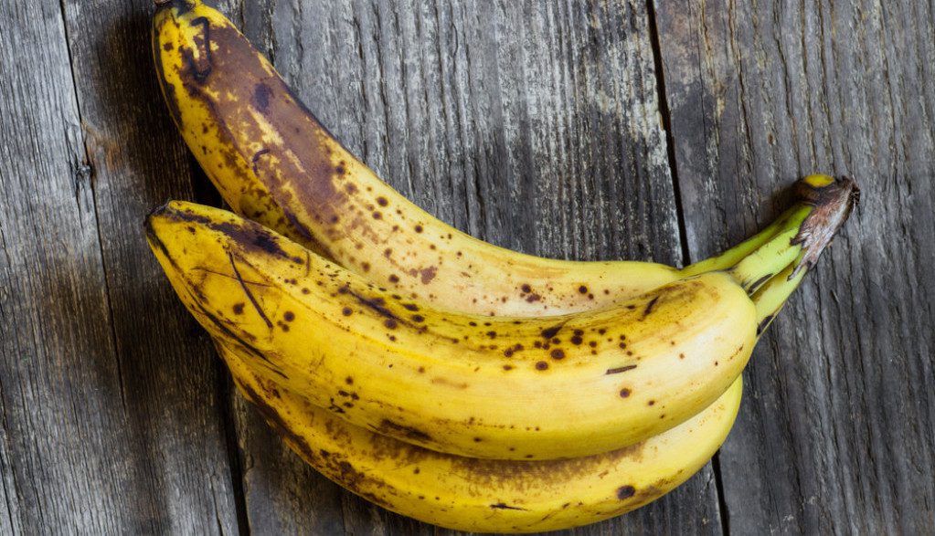 pripremite-se-za-ozbiljnu-promenu:-evo-zasto-svako-vece-treba-da-pojedete-bananu-pre-spavanja