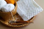 heklanje-nije-samo-za-bake:-jedan-decak-to-radi-od-svoje-pete-godine,-prava-je-senzacija-na-internetu