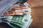 zelite-da-privucete-novac?-ovo-obavezno-morate-da-unesete-u-svoju-kucu-pre-jeseni!
