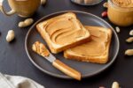recept-za-domaci-kikiriki-puter:-napravite-ga-od-samo-jednog-sastojka