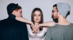 horoskop-za-12.-januar:-bikovi-ce-flerovati-sa-dve-osobe;-blizancima-je-potrebna-pomoc-na-poslu,-a-vodolijama-jedna-osoba-privlaci-paznju!