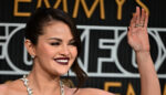 oduzima-dah:-selena-gomez-prosetala-u-zavodnickom-crnom-kompletu,-nikad-nije-bila-lepsa