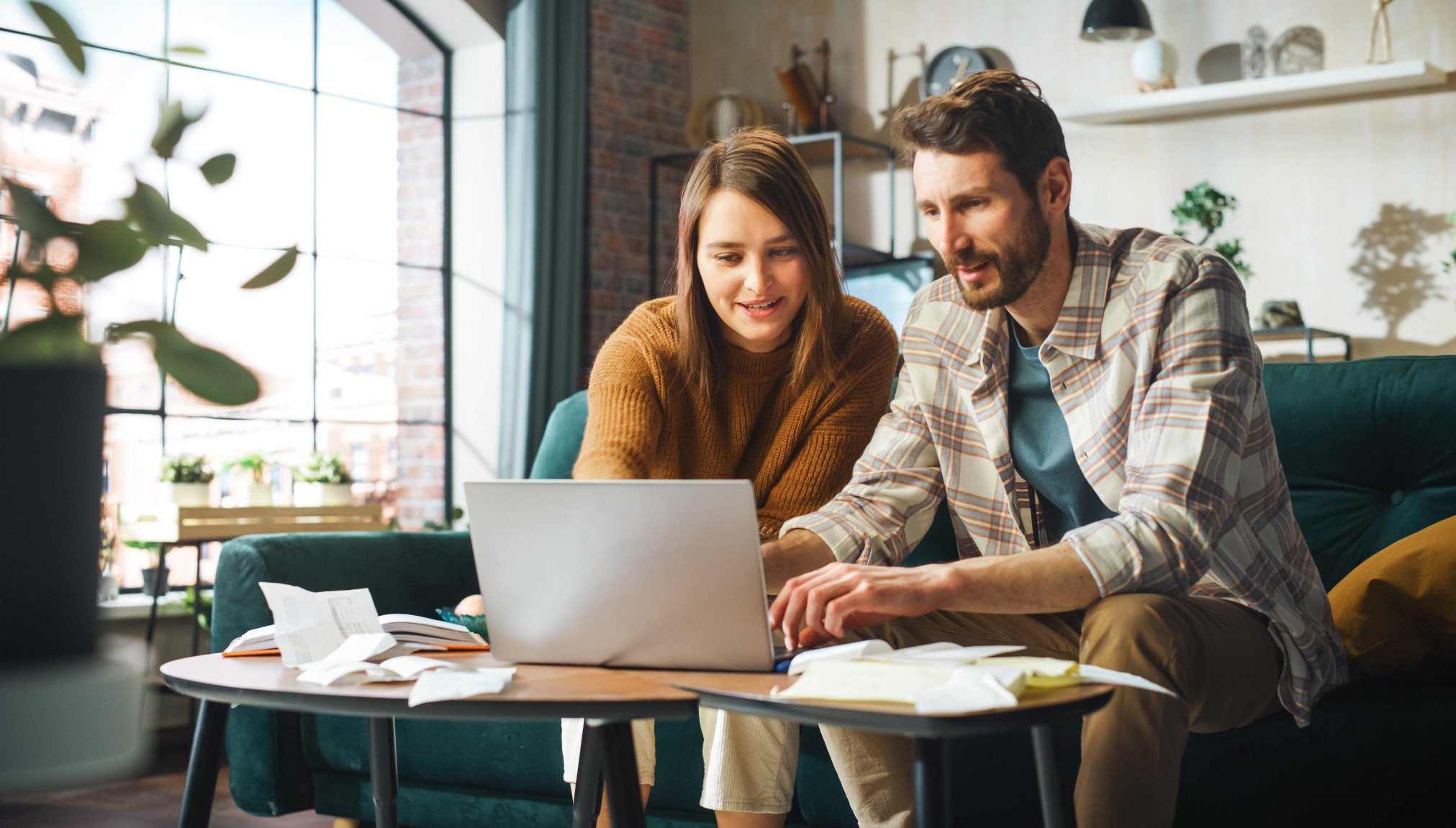 dnevni-horoskop-za-utorak-11.-jun:-lavovima-se-javlja-neko-iz-proslosti,-ovnovi-se-guse-u-obavezama