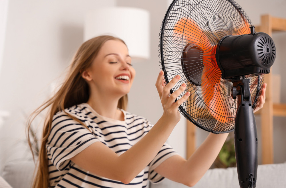 nikako-ne-mozete-ventilatorom-da-se-rahsladite!-sigurno-cinite-neke-od-ovih-gresaka?