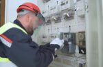 u-toku-je-zamena-starih-strujnih-brojila-novim-pametnim:-nece-vam-vise-radnici-iz-elektrodistribucije-dolaziti-i-meriti-potrosnju-struje,-vec…-(video)